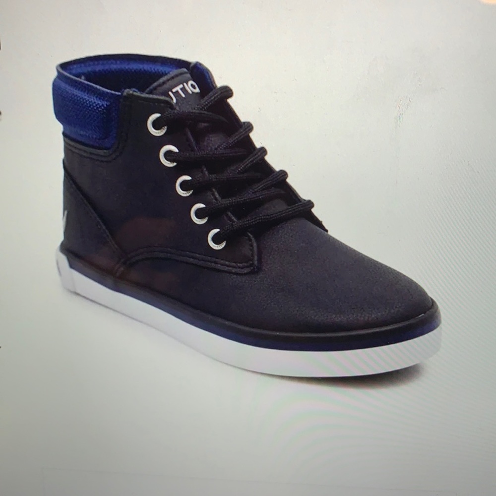 Nautica little boys boot